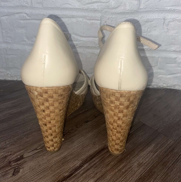 Shoes - Picture 3 of 3